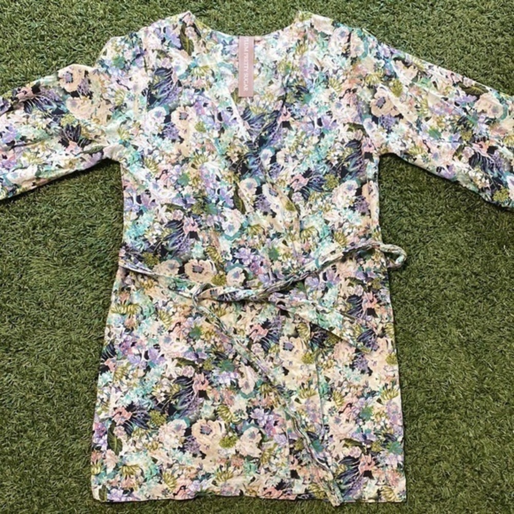 Plum Pretty Sugar‎ Floral Bridal Kimono Robe - Picture 8 of 15